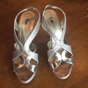 Gold Fioni Nights 4’’ Heels